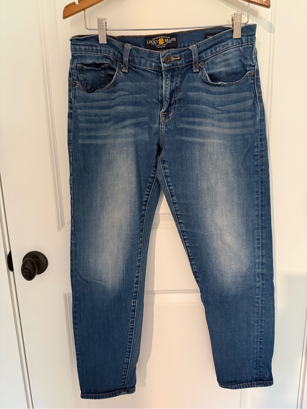 Lucky Brand Women's Blue Boyfriend Jeans - Faded Wash